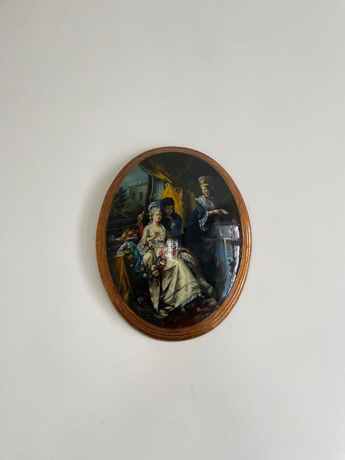 Appartement Dans Immeuble Haussmanien Algiers Zewnętrze zdjęcie
