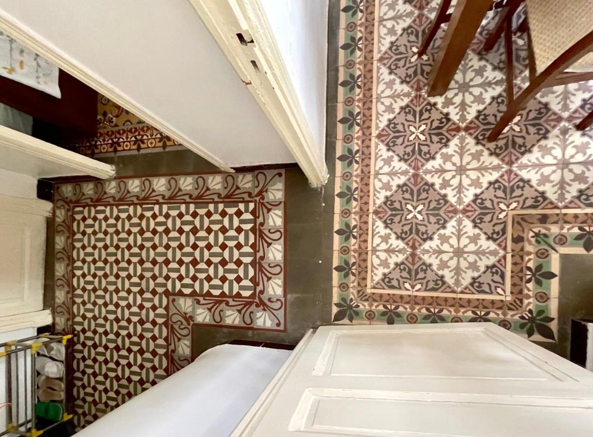 Appartement Dans Immeuble Haussmanien Algiers Zewnętrze zdjęcie