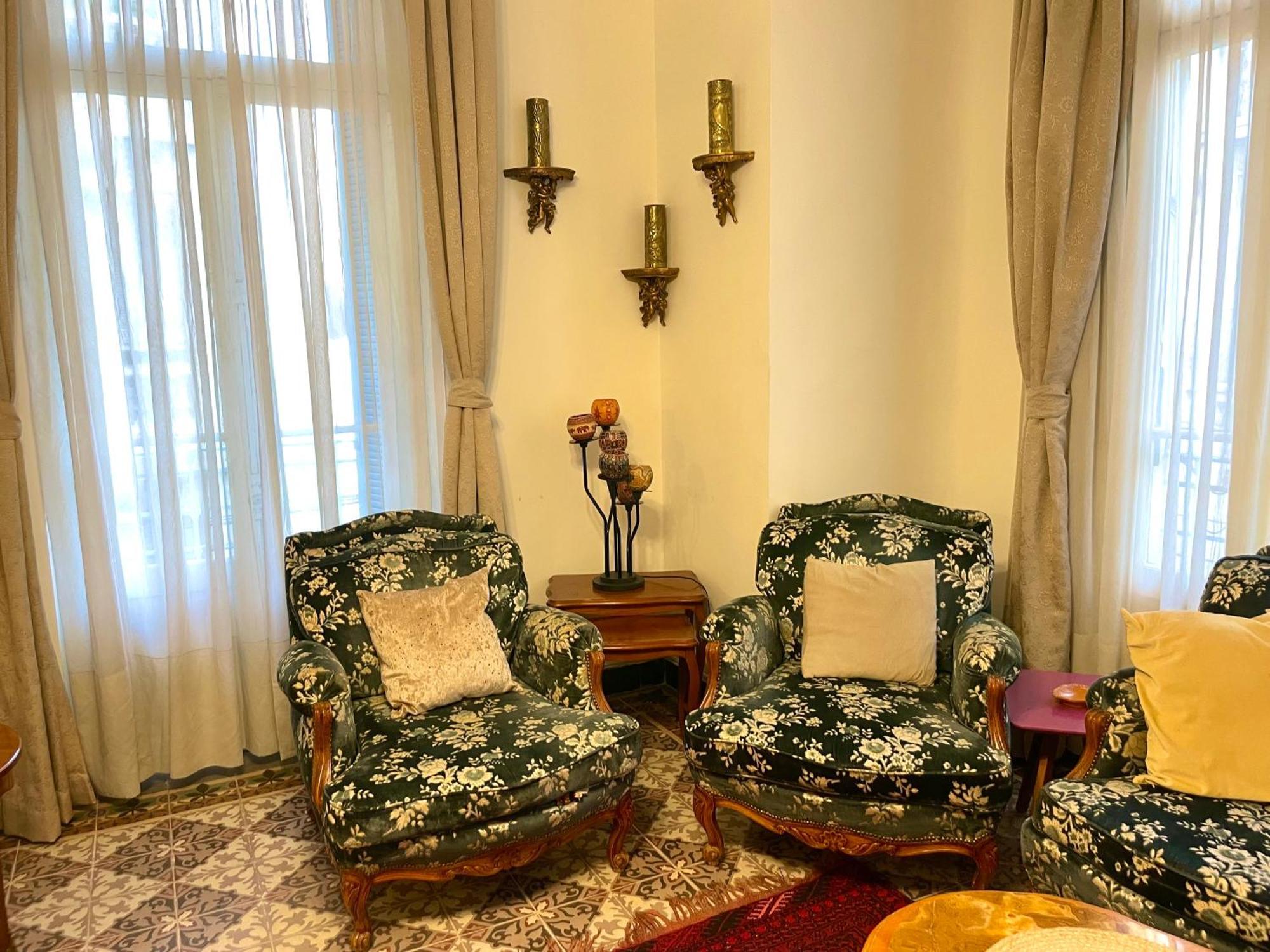 Appartement Dans Immeuble Haussmanien Algiers Zewnętrze zdjęcie